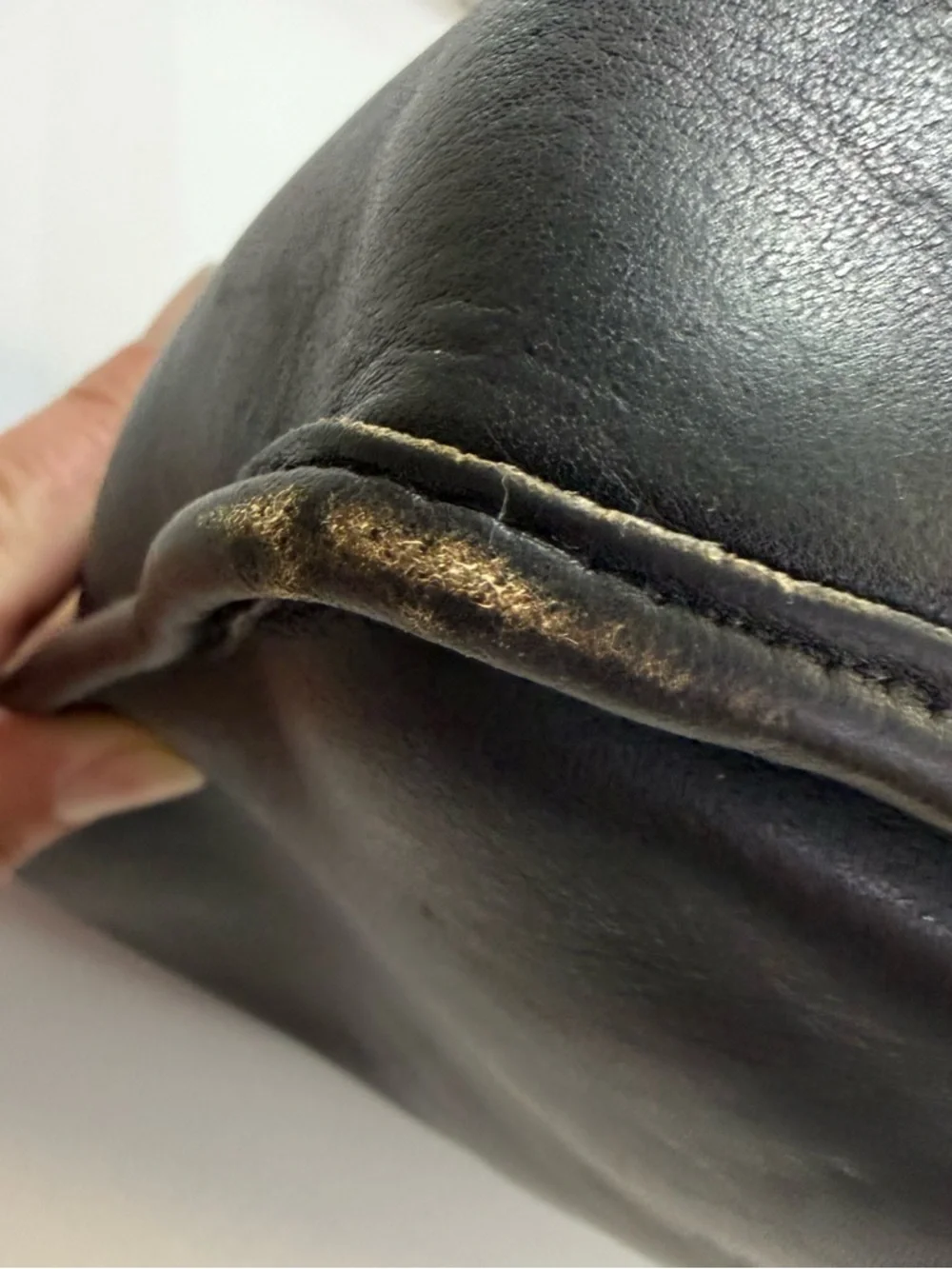 Coach vintage Black Leather briefcase messenger Bag full grain leather EUC